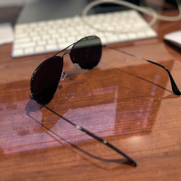 Ray-Ban Aviator Gradient RB0325 Black/Back Polarized Authentic - Picture 5 of 5